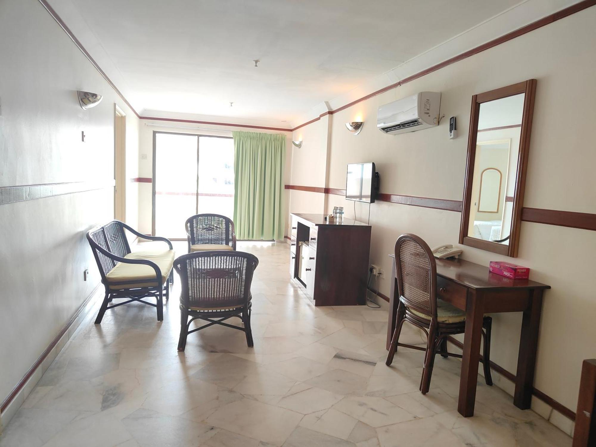 Bayu Beach Resort Port Dickson Extérieur photo