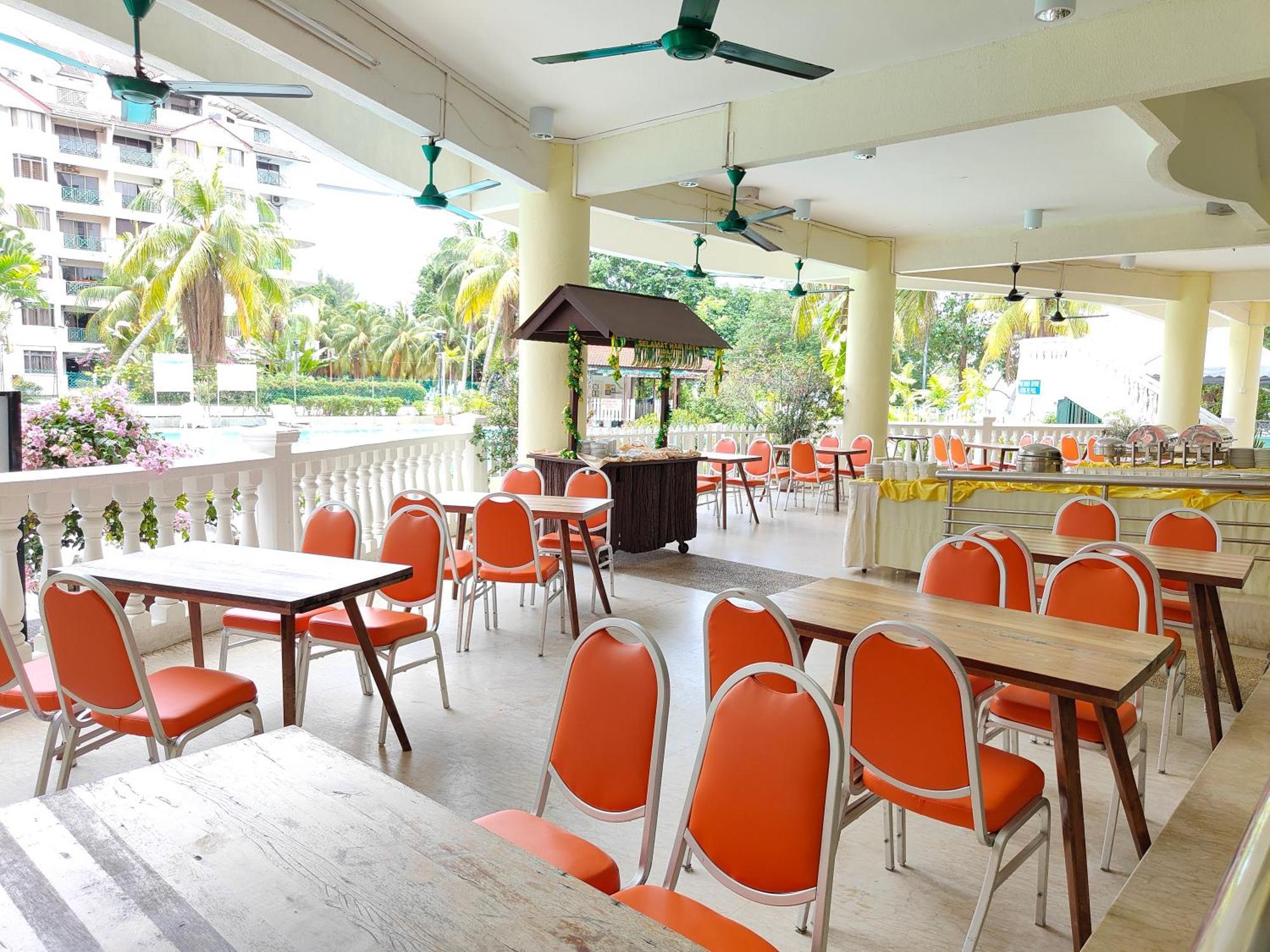 Bayu Beach Resort Port Dickson Extérieur photo
