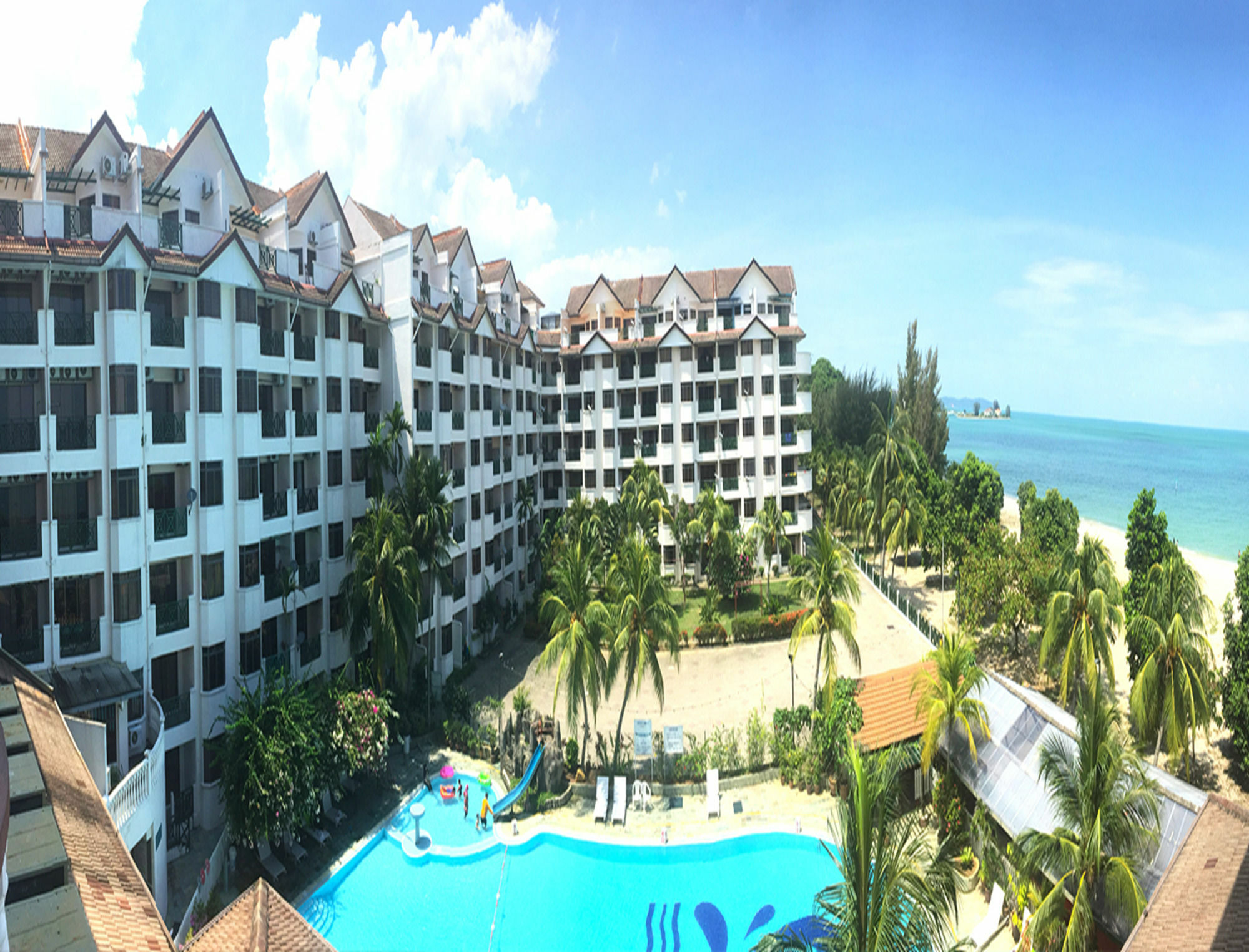 Bayu Beach Resort Port Dickson Extérieur photo